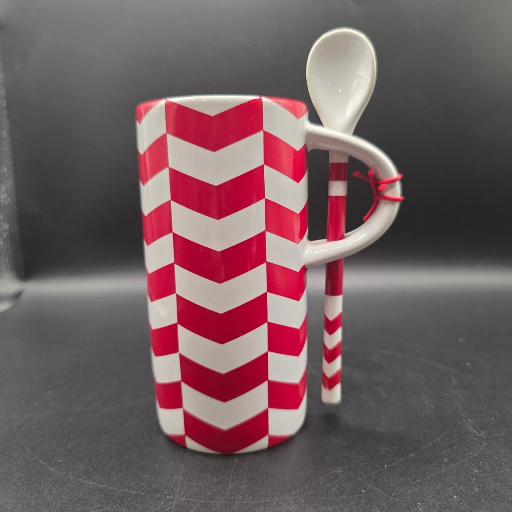 Starbucks 2013 Red White Chevron Mug with Matching Spoon 8oz 11030404